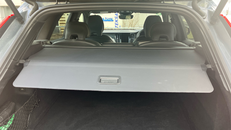 Volvo Xc60 2.0 B4D R DESIGN 5dr AWD Geartronic Diesel Estate